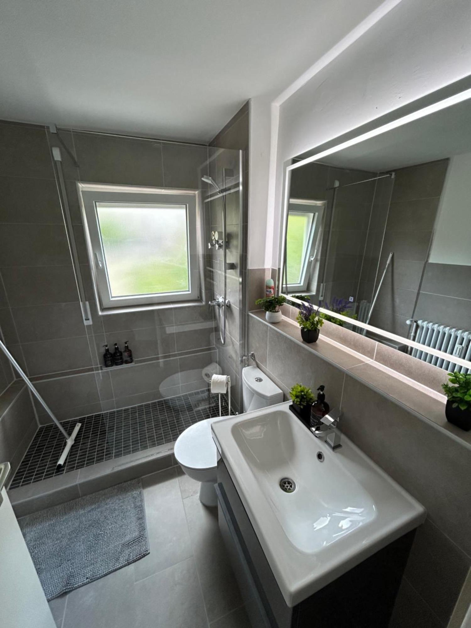 Renovated Flat - Prime Location Near Marienplatz Apartment Stuttgart Ngoại thất bức ảnh